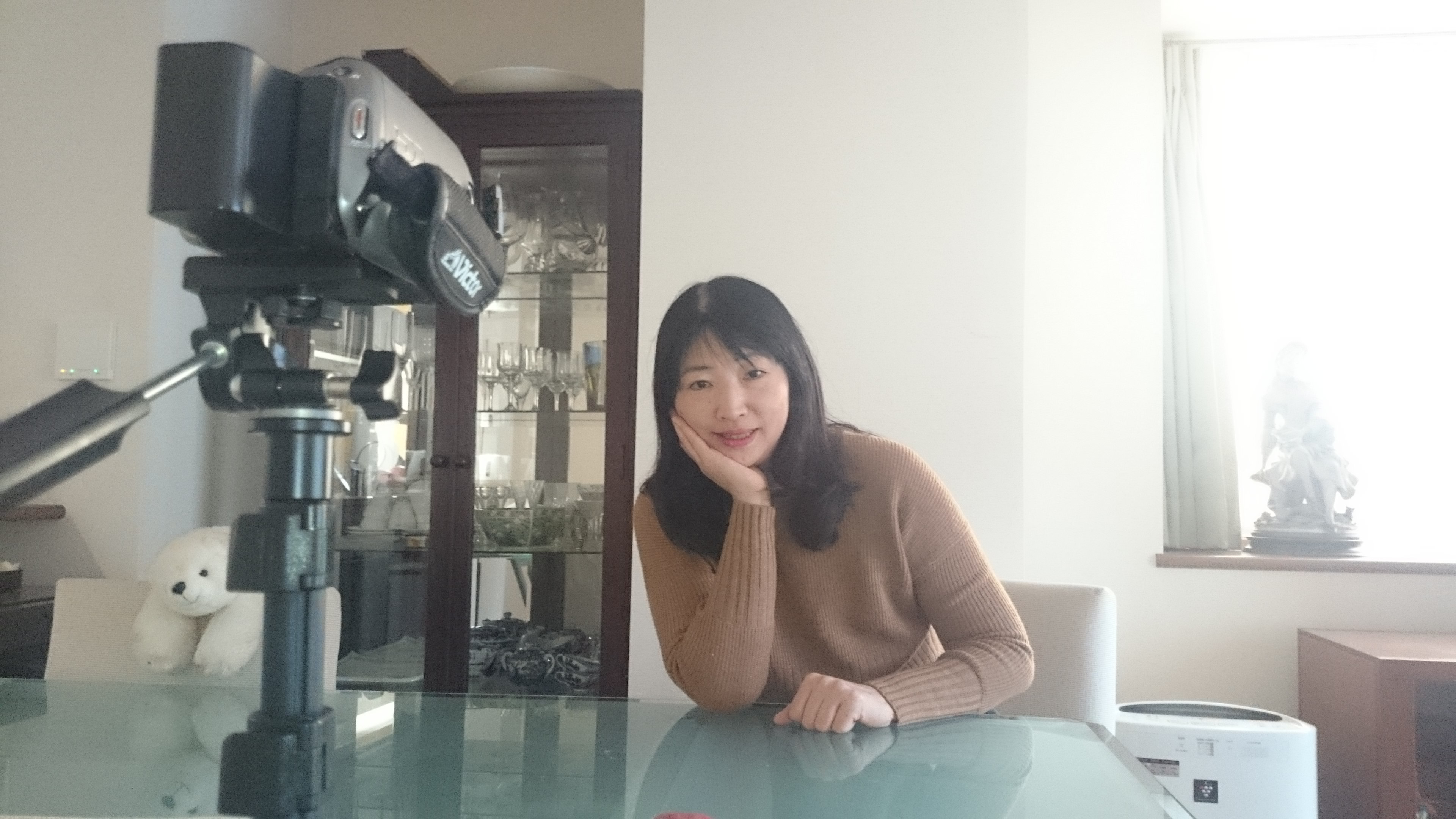 http://www.miyakeyukiko.com/17120302.JPG